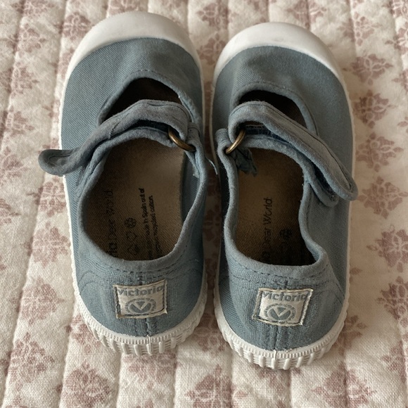 Victoria Canvas Mary Jane’s (Atlantic) size toddler 26 - Picture 3 of 8